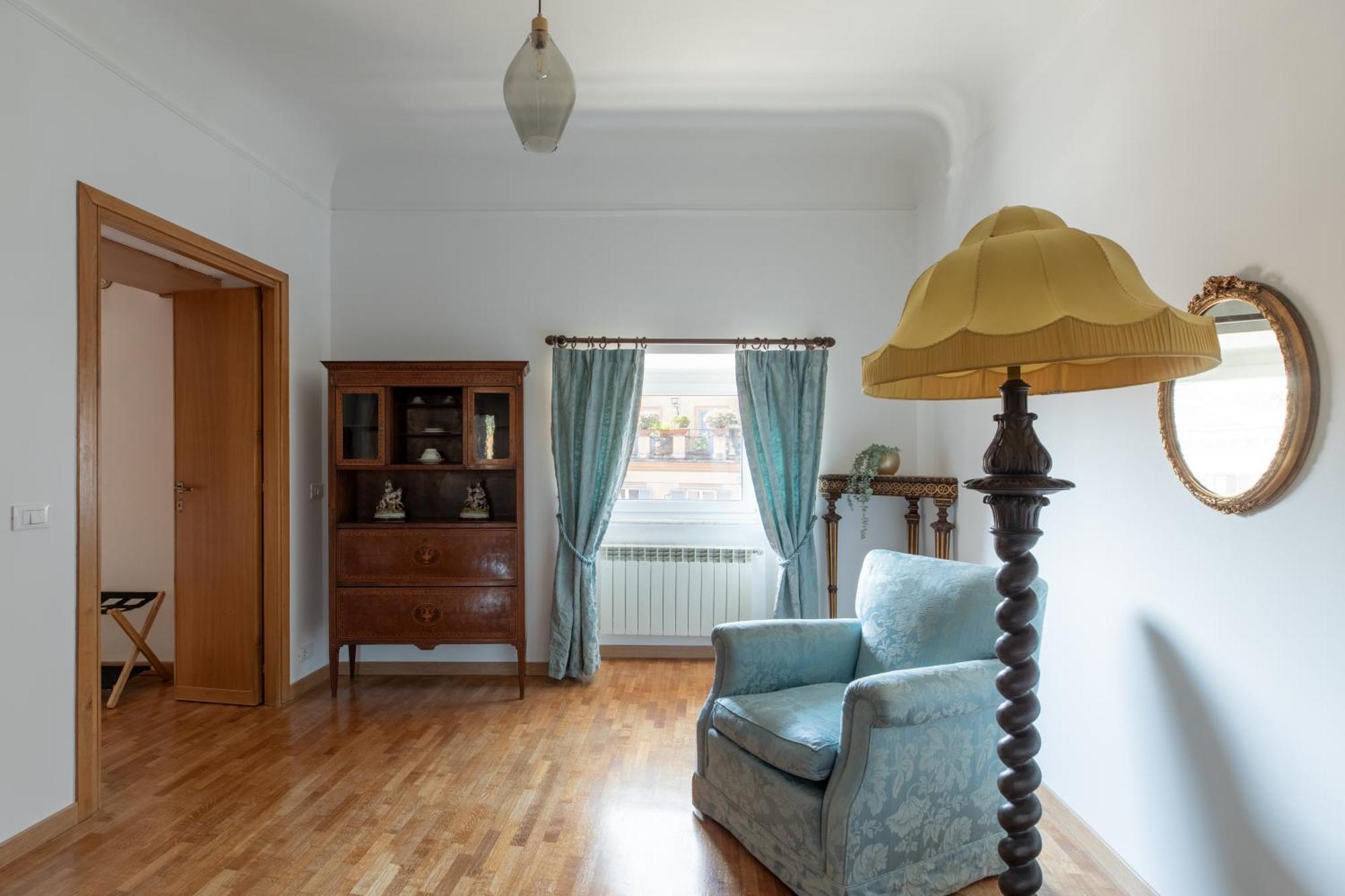 Iflat Pantheon Peaceful & Comfortable Rom